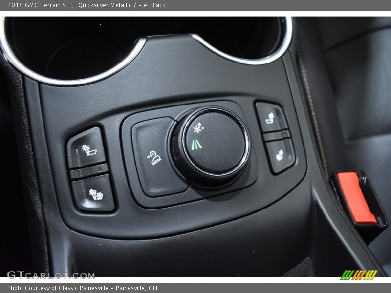 Quicksilver Metallic / ­Jet Black 2018 GMC Terrain SLT