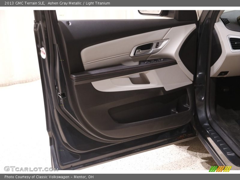 Ashen Gray Metallic / Light Titanium 2013 GMC Terrain SLE