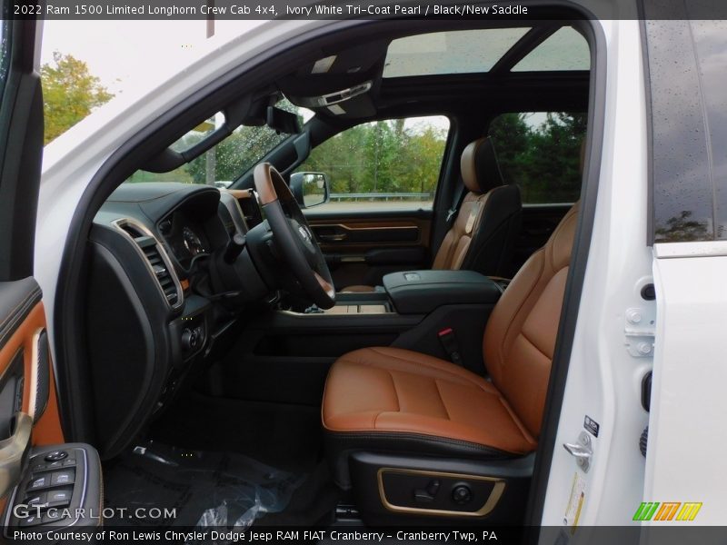 Ivory White Tri-Coat Pearl / Black/New Saddle 2022 Ram 1500 Limited Longhorn Crew Cab 4x4