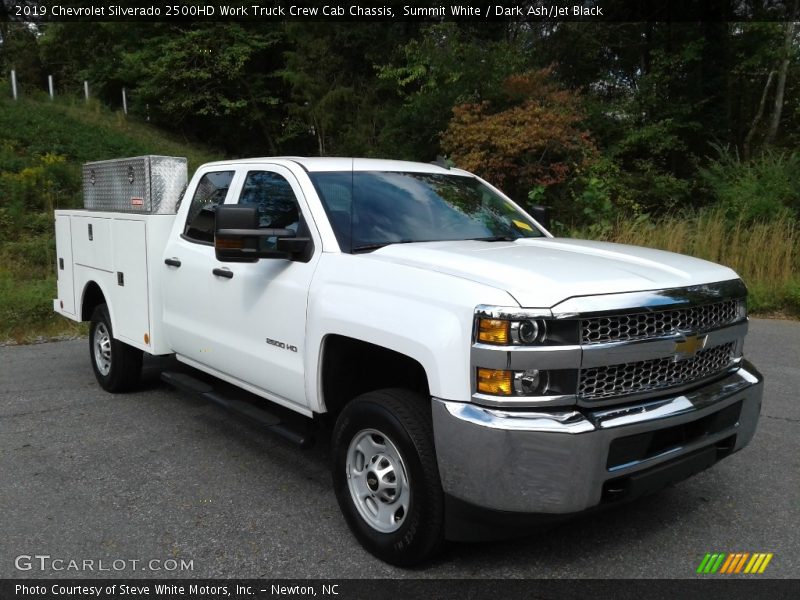 Summit White / Dark Ash/Jet Black 2019 Chevrolet Silverado 2500HD Work Truck Crew Cab Chassis