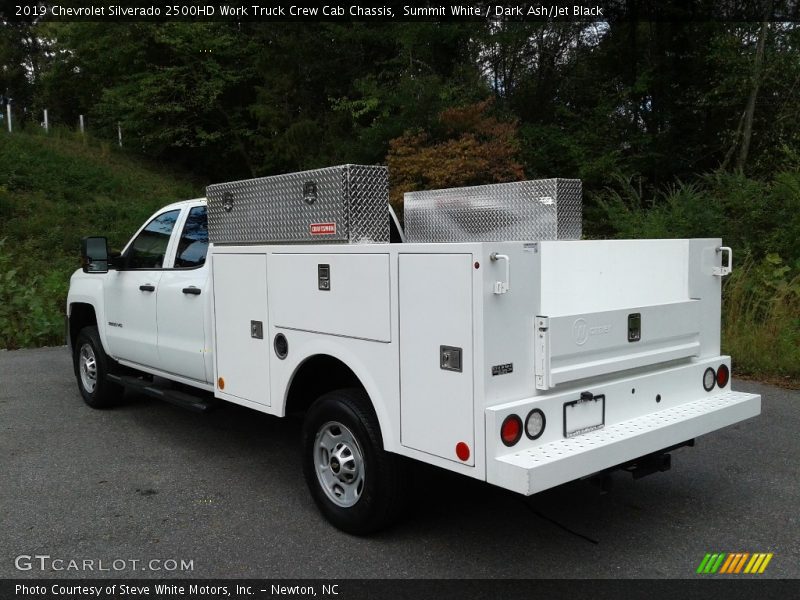 Summit White / Dark Ash/Jet Black 2019 Chevrolet Silverado 2500HD Work Truck Crew Cab Chassis
