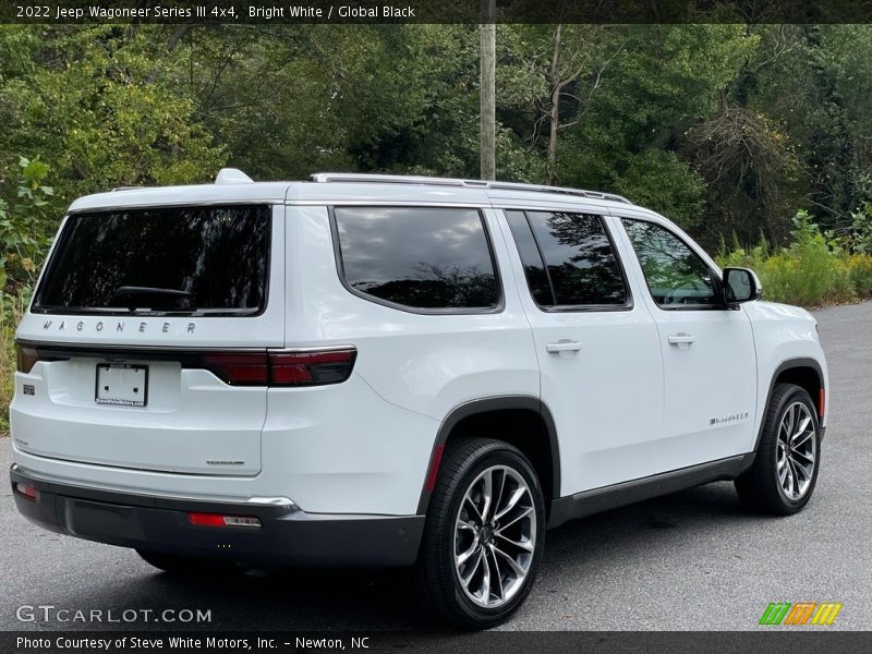Bright White / Global Black 2022 Jeep Wagoneer Series III 4x4