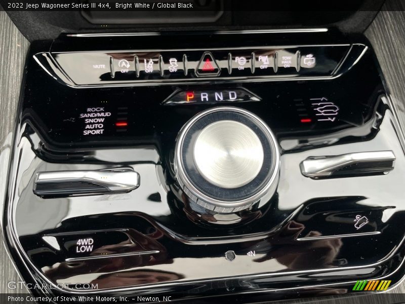 Controls of 2022 Wagoneer Series III 4x4
