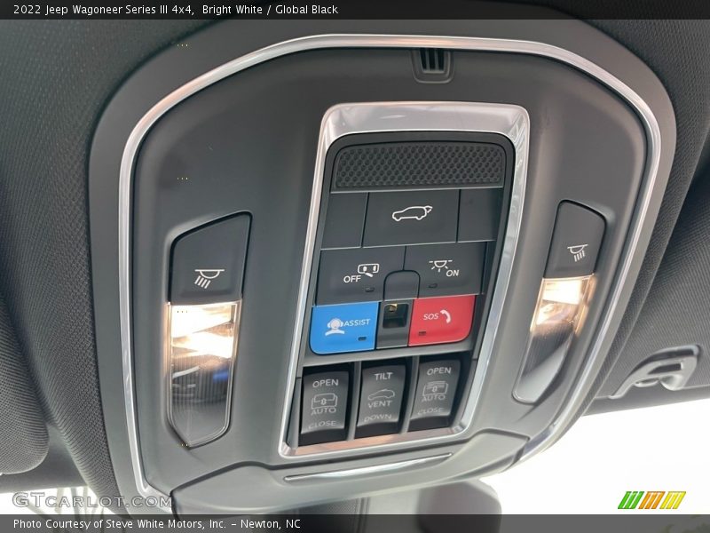 Controls of 2022 Wagoneer Series III 4x4