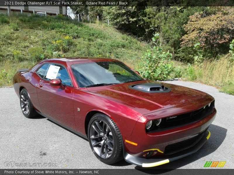 Front 3/4 View of 2021 Challenger R/T Scat Pack Shaker