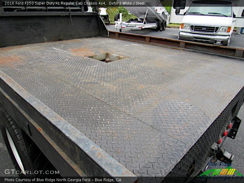 Oxford White / Steel 2016 Ford F350 Super Duty XL Regular Cab Chassis 4x4