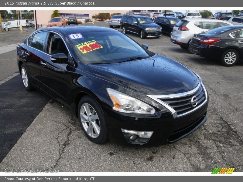 Super Black / Charcoal 2015 Nissan Altima 2.5 SV
