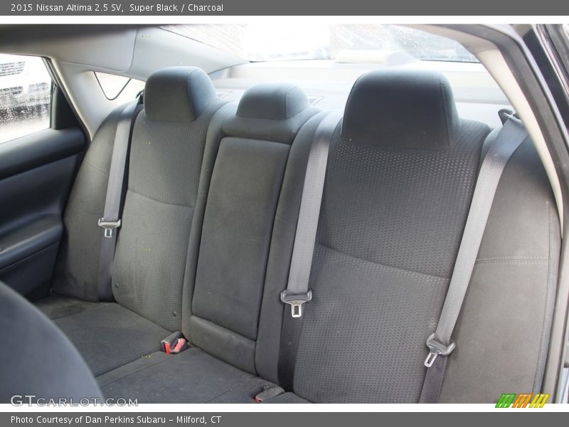 Super Black / Charcoal 2015 Nissan Altima 2.5 SV