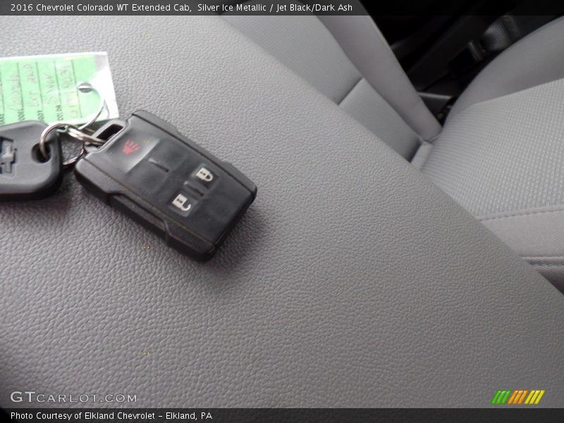 Keys of 2016 Colorado WT Extended Cab