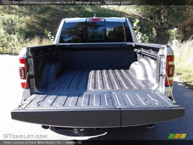  2022 1500 Limited Longhorn Crew Cab 4x4 Trunk
