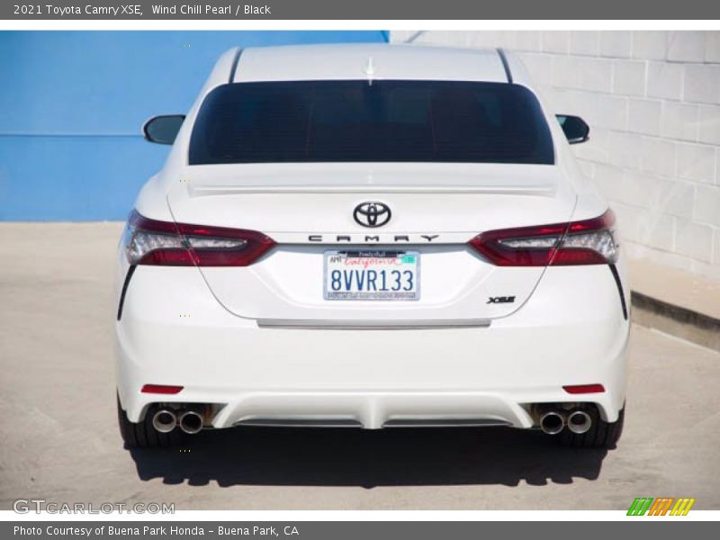 Wind Chill Pearl / Black 2021 Toyota Camry XSE