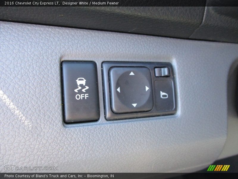 Designer White / Medium Pewter 2016 Chevrolet City Express LT