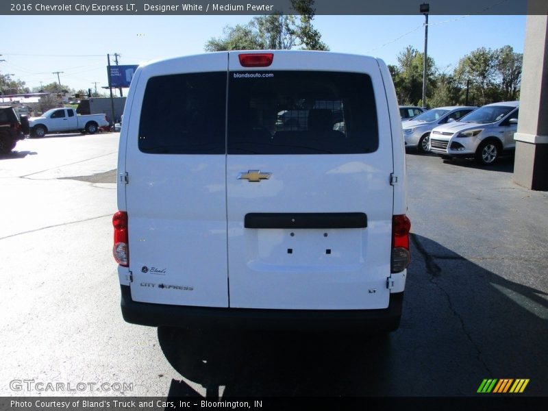 Designer White / Medium Pewter 2016 Chevrolet City Express LT