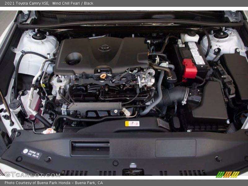 Wind Chill Pearl / Black 2021 Toyota Camry XSE