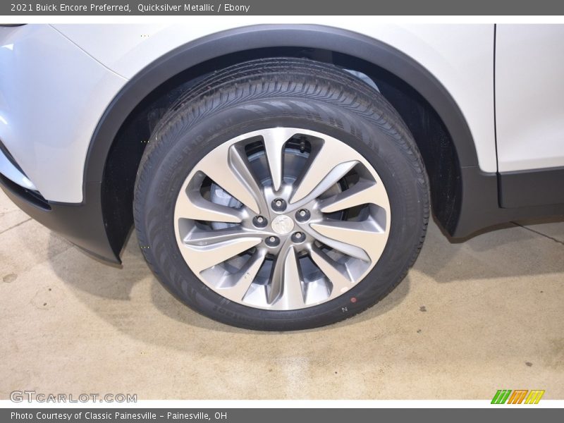 Quicksilver Metallic / Ebony 2021 Buick Encore Preferred
