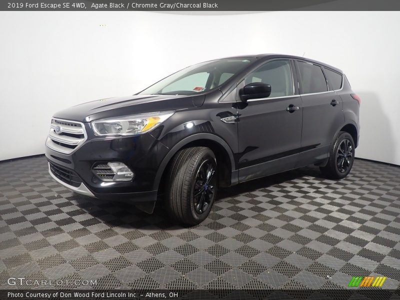 Agate Black / Chromite Gray/Charcoal Black 2019 Ford Escape SE 4WD