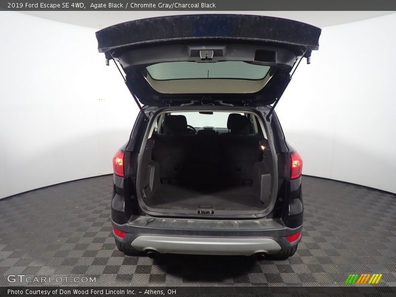 Agate Black / Chromite Gray/Charcoal Black 2019 Ford Escape SE 4WD