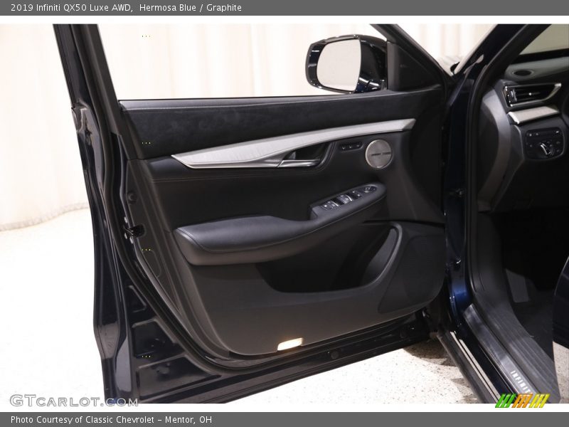 Hermosa Blue / Graphite 2019 Infiniti QX50 Luxe AWD