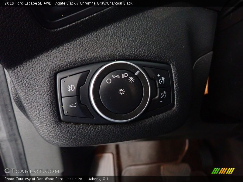 Agate Black / Chromite Gray/Charcoal Black 2019 Ford Escape SE 4WD