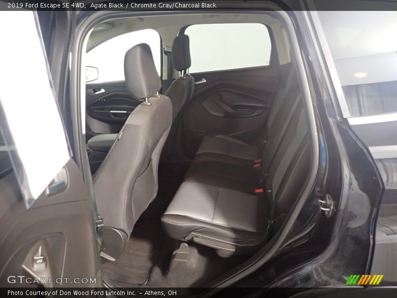 Agate Black / Chromite Gray/Charcoal Black 2019 Ford Escape SE 4WD