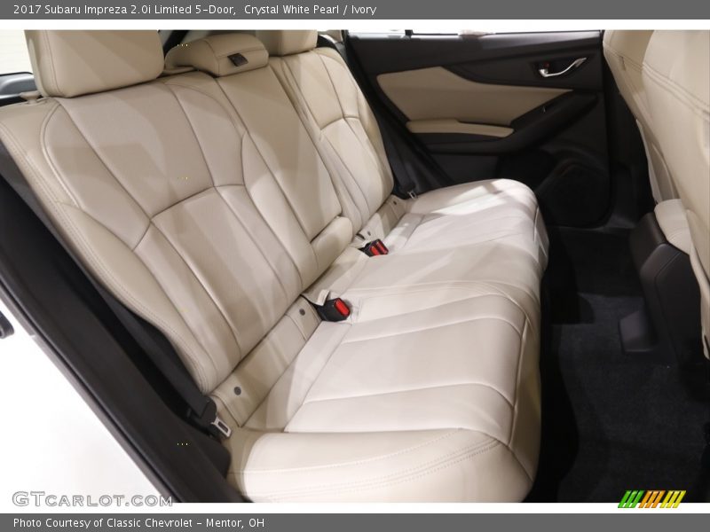 Rear Seat of 2017 Impreza 2.0i Limited 5-Door