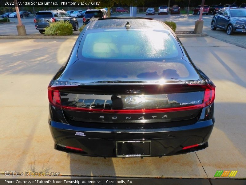 Phantom Black / Gray 2022 Hyundai Sonata Limited