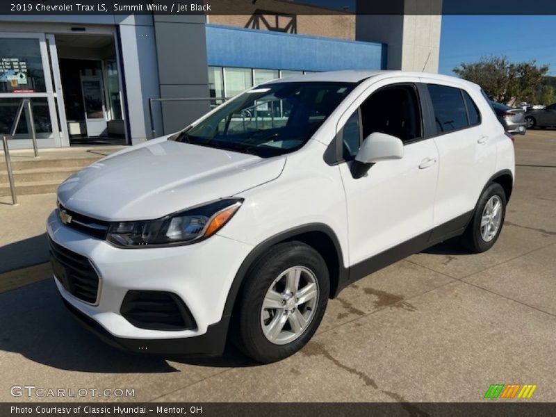 Summit White / Jet Black 2019 Chevrolet Trax LS