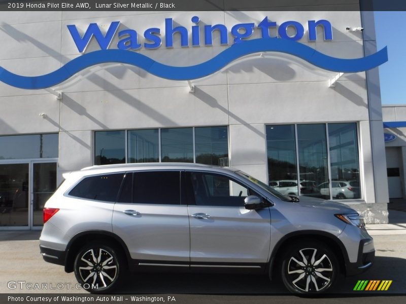 Lunar Silver Metallic / Black 2019 Honda Pilot Elite AWD