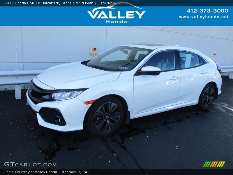 White Orchid Pearl / Black/Ivory 2018 Honda Civic EX Hatchback