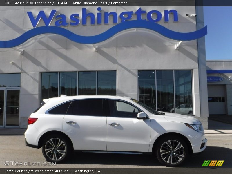 White Diamond Pearl / Parchment 2019 Acura MDX Technology SH-AWD