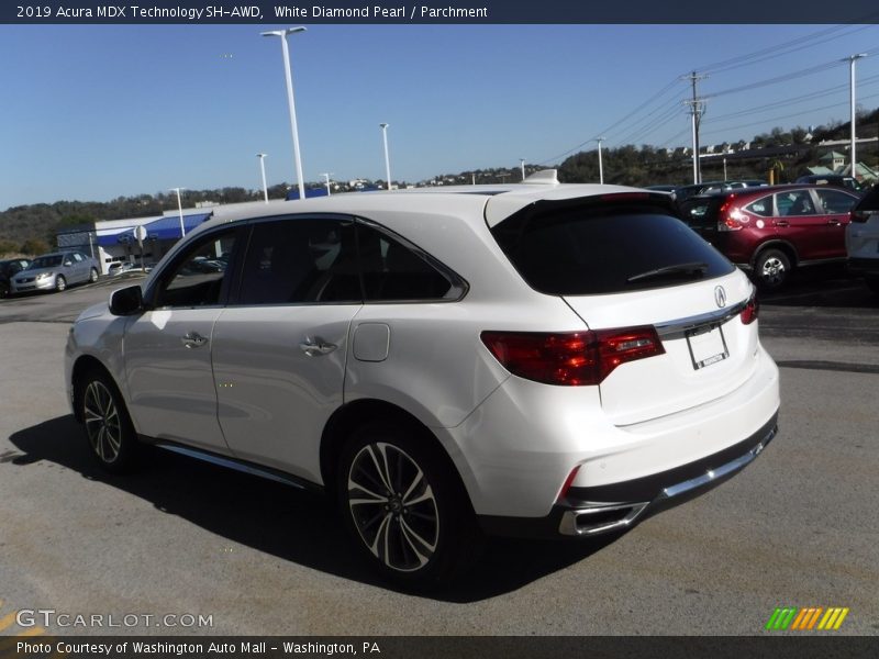 White Diamond Pearl / Parchment 2019 Acura MDX Technology SH-AWD