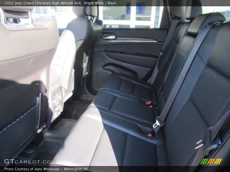 Bright White / Black 2020 Jeep Grand Cherokee High Altitude 4x4
