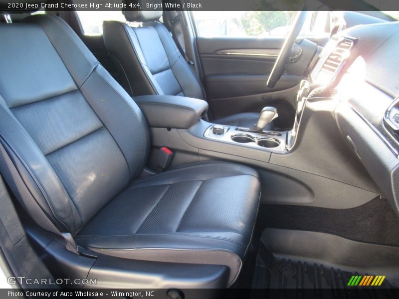 Bright White / Black 2020 Jeep Grand Cherokee High Altitude 4x4