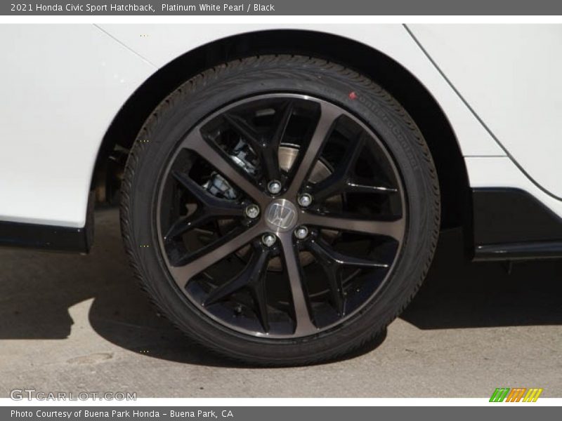 Platinum White Pearl / Black 2021 Honda Civic Sport Hatchback