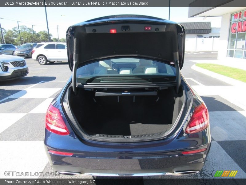 Lunar Blue Metallic / Macchiato Beige/Black 2019 Mercedes-Benz E 300 Sedan