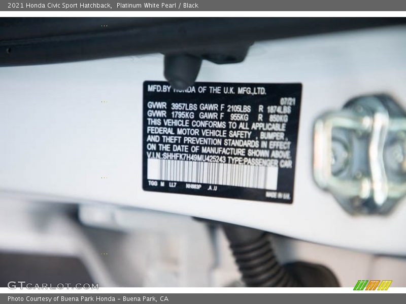 Platinum White Pearl / Black 2021 Honda Civic Sport Hatchback
