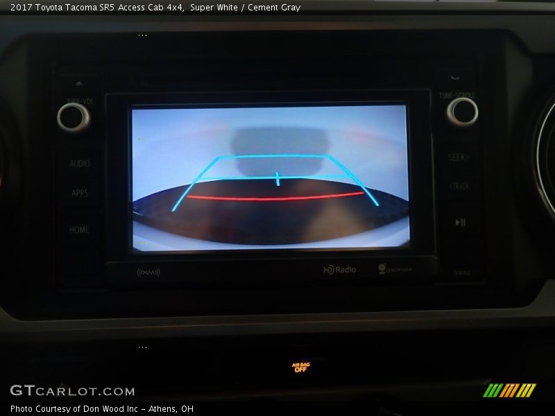Super White / Cement Gray 2017 Toyota Tacoma SR5 Access Cab 4x4