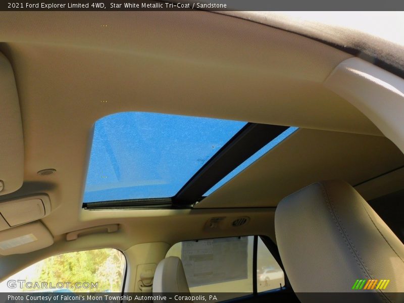 Star White Metallic Tri-Coat / Sandstone 2021 Ford Explorer Limited 4WD
