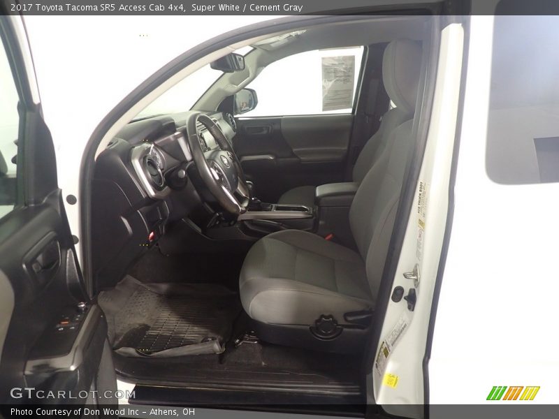 Super White / Cement Gray 2017 Toyota Tacoma SR5 Access Cab 4x4