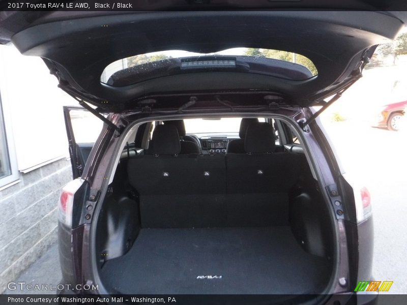 Black / Black 2017 Toyota RAV4 LE AWD