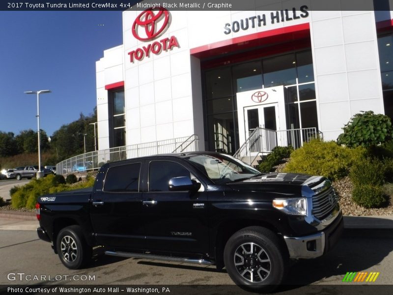 Midnight Black Metallic / Graphite 2017 Toyota Tundra Limited CrewMax 4x4