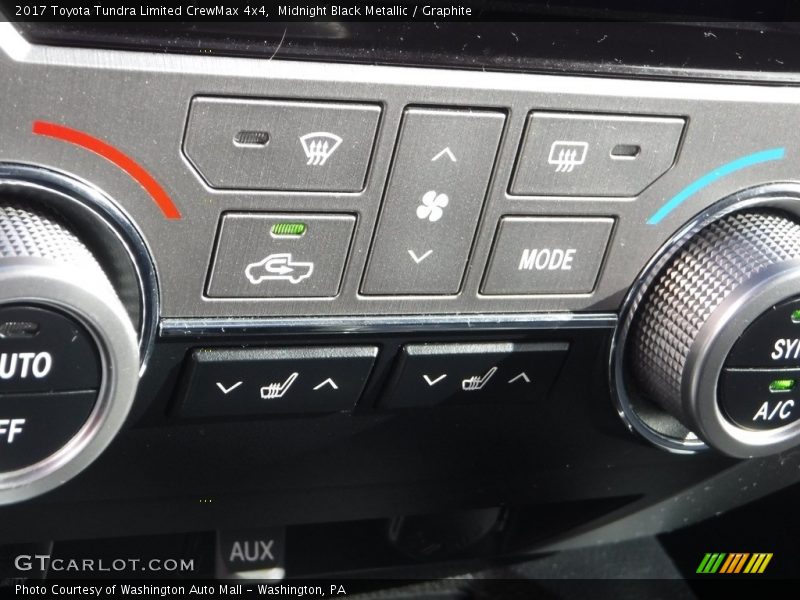 Midnight Black Metallic / Graphite 2017 Toyota Tundra Limited CrewMax 4x4