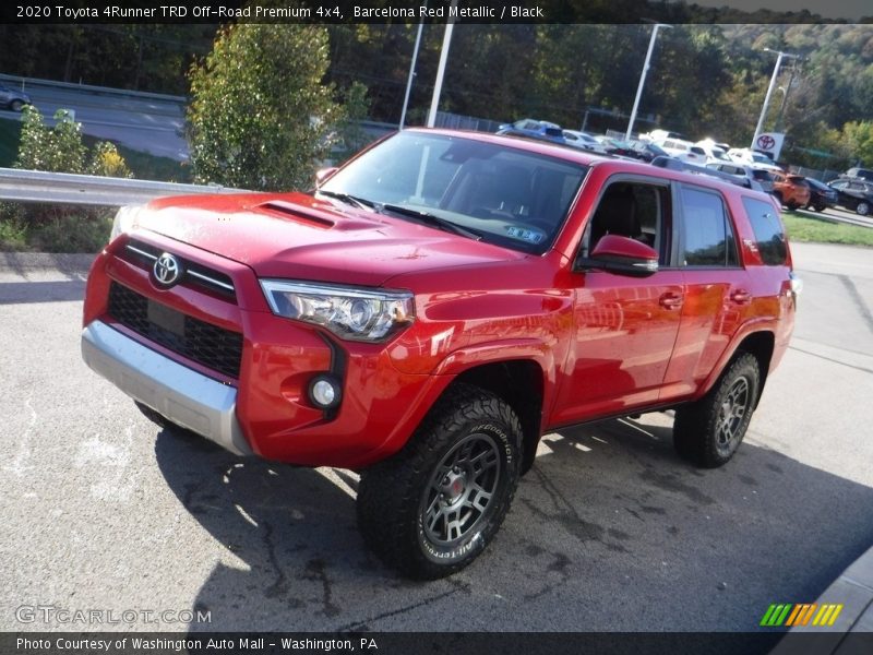 Front 3/4 View of 2020 4Runner TRD Off-Road Premium 4x4