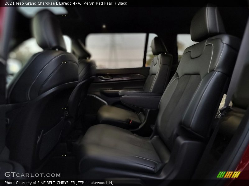 Velvet Red Pearl / Black 2021 Jeep Grand Cherokee L Laredo 4x4