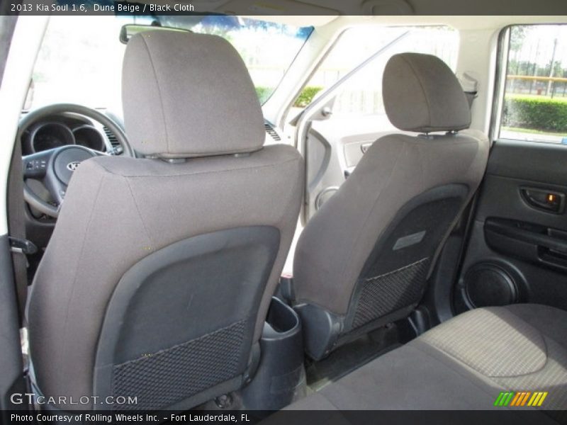 Dune Beige / Black Cloth 2013 Kia Soul 1.6