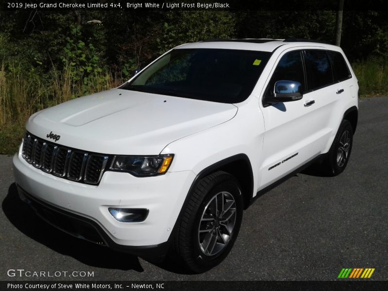 Bright White / Light Frost Beige/Black 2019 Jeep Grand Cherokee Limited 4x4