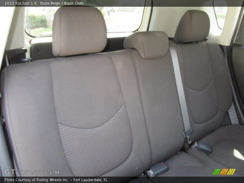 Dune Beige / Black Cloth 2013 Kia Soul 1.6
