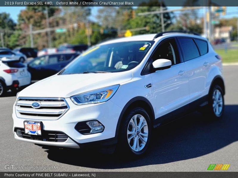 Oxford White / Chromite Gray/Charcoal Black 2019 Ford Escape SEL 4WD