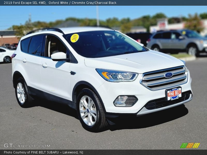 Oxford White / Chromite Gray/Charcoal Black 2019 Ford Escape SEL 4WD