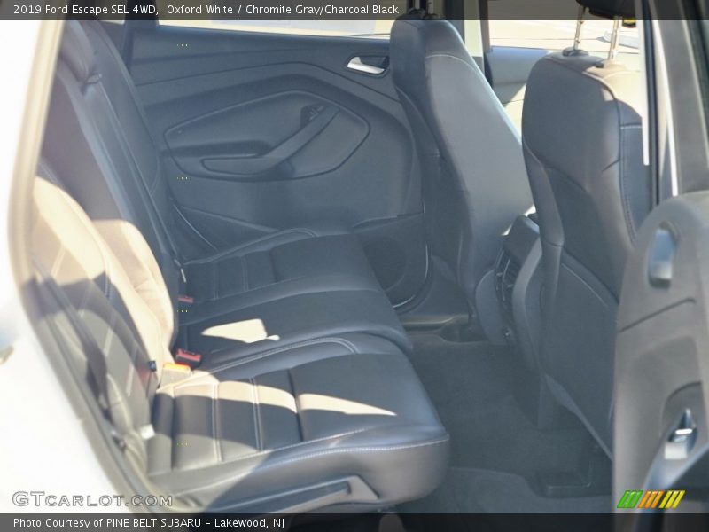 Oxford White / Chromite Gray/Charcoal Black 2019 Ford Escape SEL 4WD